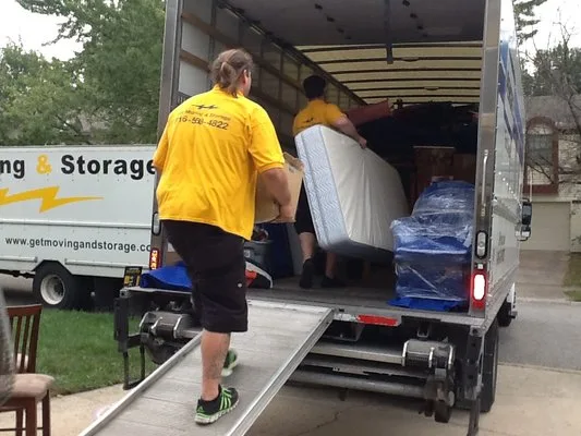 Moving House Holds photo 2
