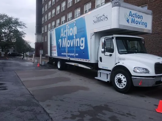 Action Moving photo 3