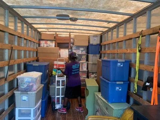 Out & In Moving photo 1