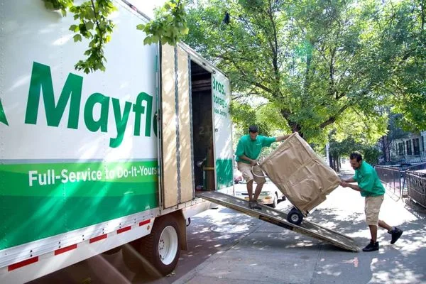 Aero Mayflower Transit Company